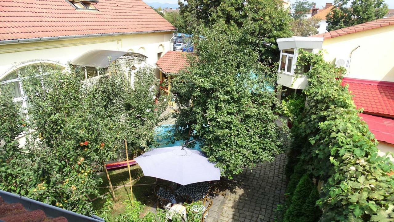 德瓦 Casa Elysee酒店 外观 照片